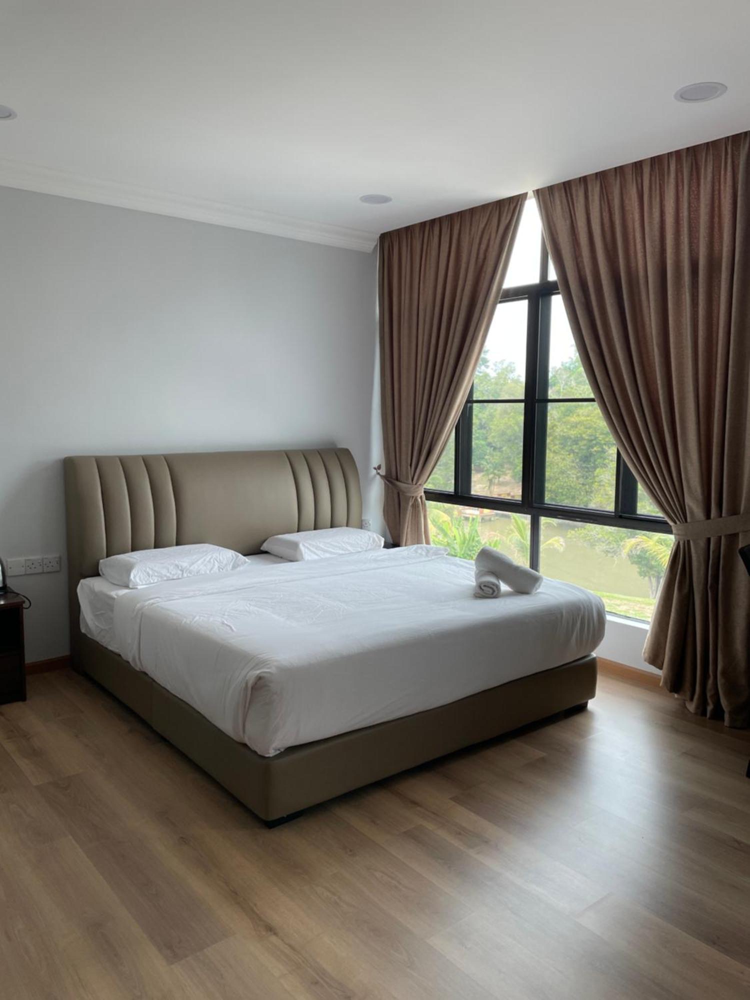 Lakeview Resort Temerloh Esterno foto